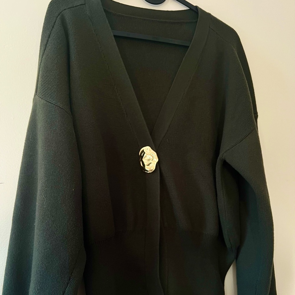 Metallic button cardigan